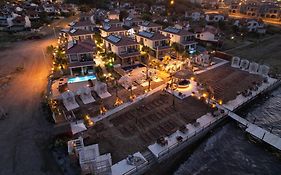 Cunda Say Resort